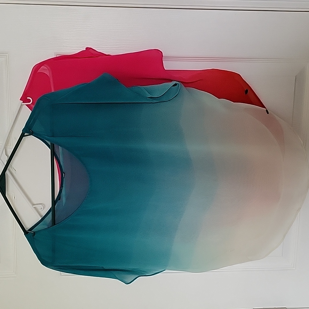 Guess tops